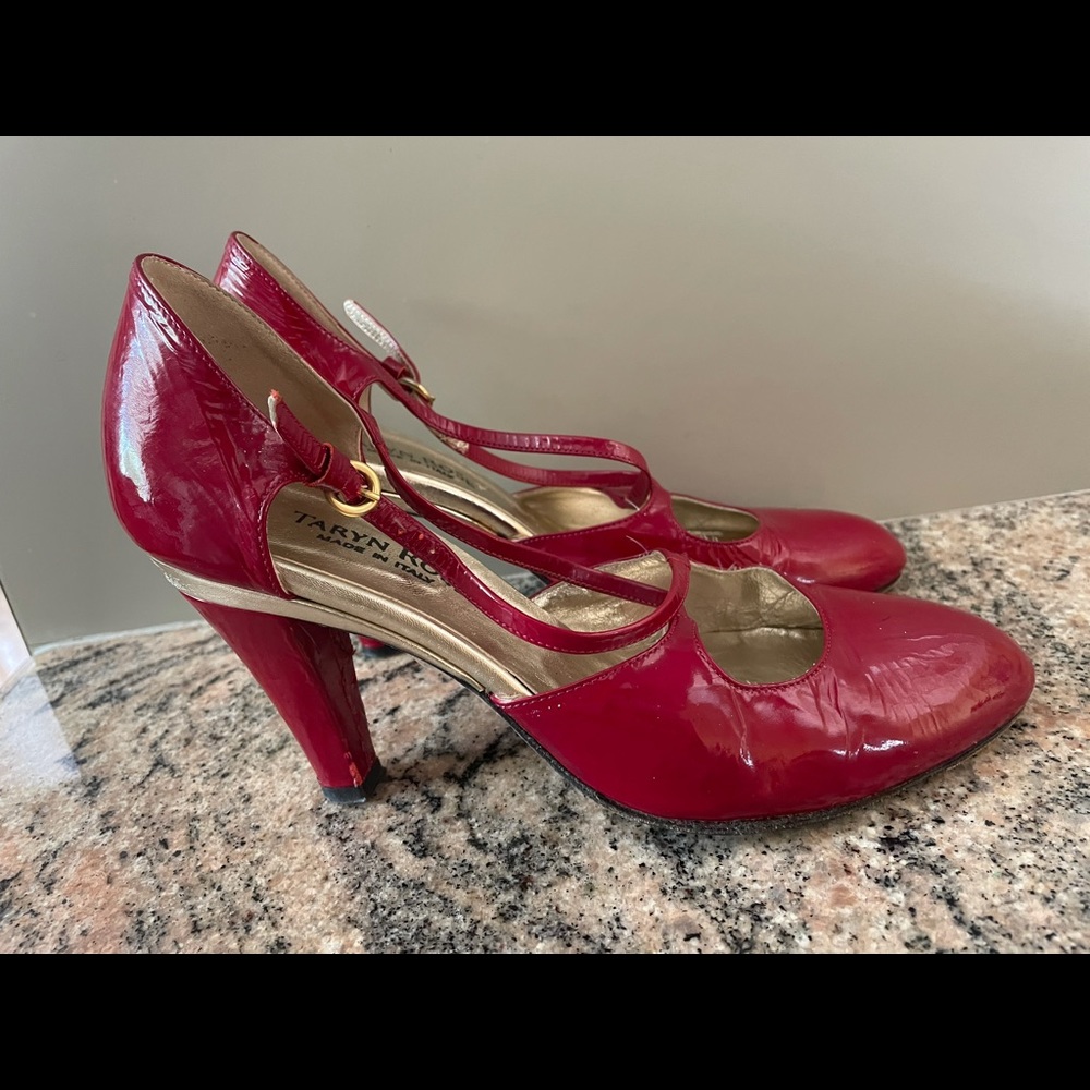 Taryn Rose Patent Cross Strap Sandals - Picture 7 of 9